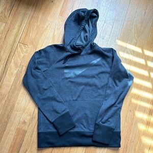 Nike Women’s Therma-Fit Pullover Hoodie